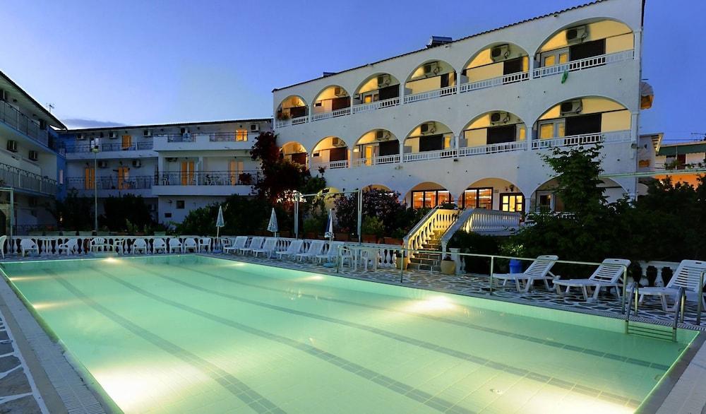Gouvia Hotel 3* Gouvia